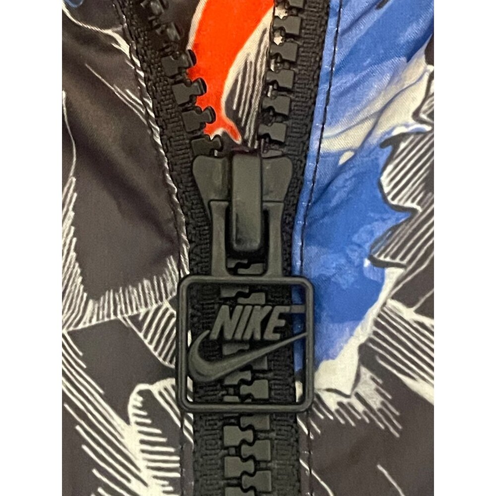 Nike Women's Floral Windbreaker Jacket 1X Black Red Blue Crop - Picture 3 of 10